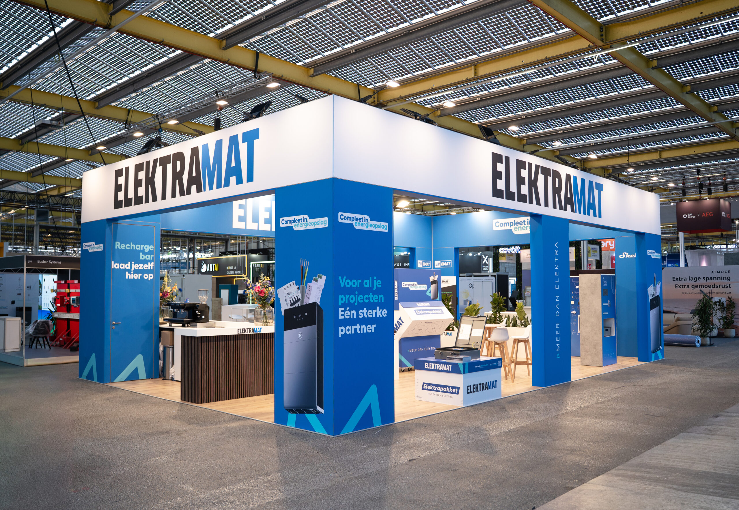 Raised exhibition floor in a stand built by Qbooth
